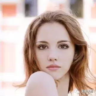 肌肤补水篇:晚上用什么补水?