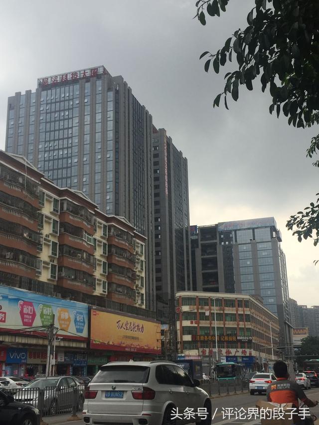 来来,深圳龙华的油松大厦,展滔科技大厦,你上过班吗?