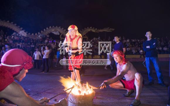 李诗敏:火花飞溅中的欢乐使者