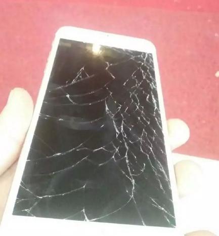 王者荣耀:摇美猴王,结果手机变成这个样子