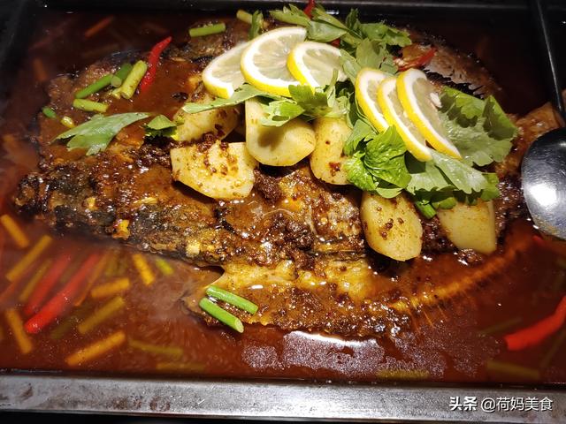 打卡网红店探鱼美食,吃的不仅仅是美食,还有怀旧的情怀
