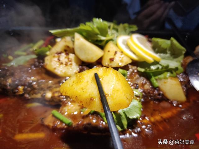 打卡网红店探鱼美食,吃的不仅仅是美食,还有怀旧的情怀