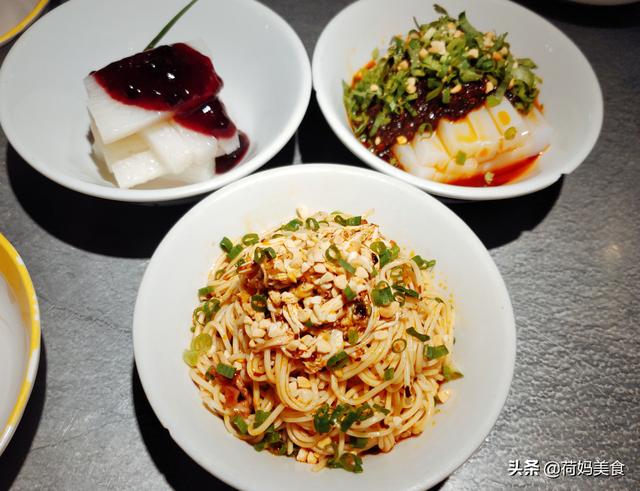 打卡网红店探鱼美食,吃的不仅仅是美食,还有怀旧的情怀