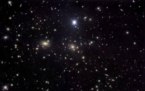 人之外是地球,地球之外是宇宙,宇宙之外到底是什么?