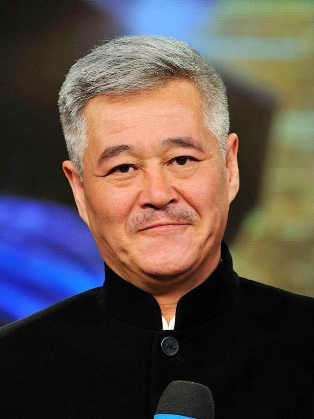 赵本山近几年不上春晚真相大白了!并不是所谓的 “封杀”