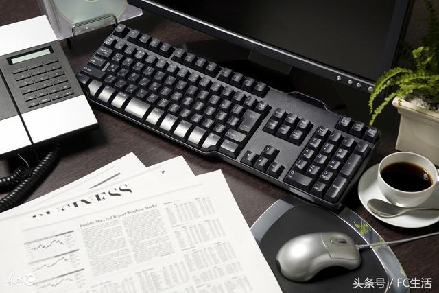 长期使用的鼠标垫会沾有污渍和细菌,你知道鼠标垫该怎样清洗吗?