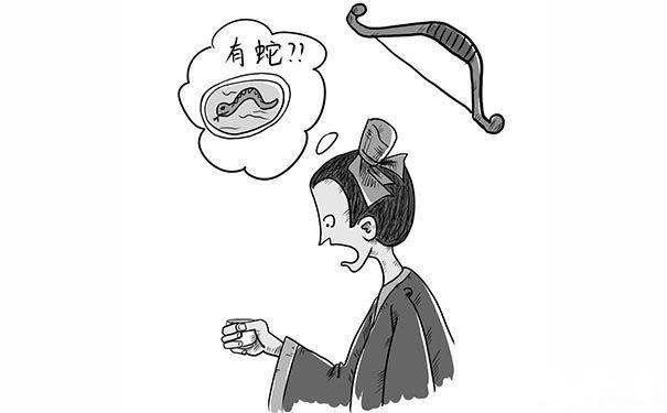 杯弓蛇影的故事