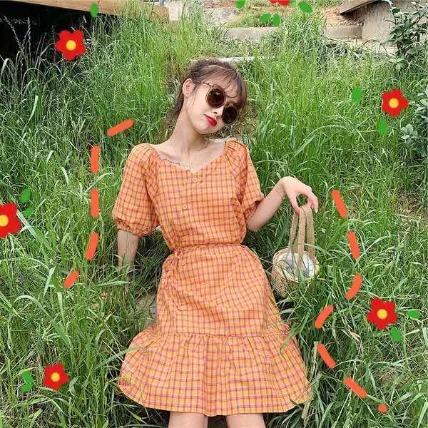 夏日活力橙穿搭,T恤裙子随心挑,在炎热的天气里做最凉爽的少女