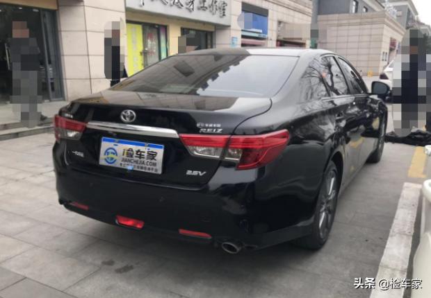 当年17万裸车的丰田锐志5年后具然要卖16万,这算不算保值王?