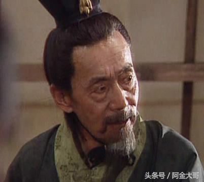 许攸,你是个人才,但你又是个蠢材!