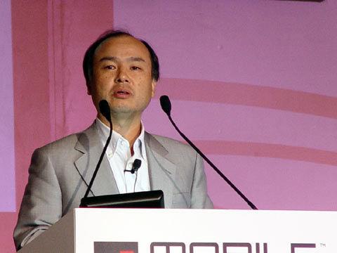 他是马云的投资人创造了阿里巴巴,获利超过1000倍身家超千亿