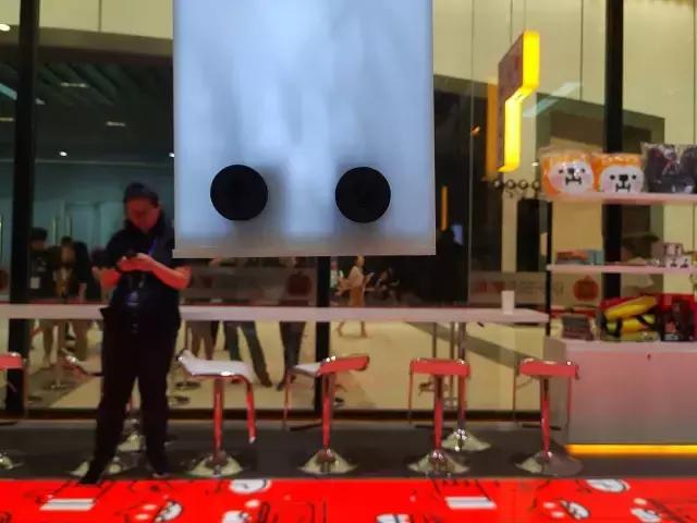 “阿里无人超市!为啥我进不去!”“你用的是老公的淘宝号啊”
