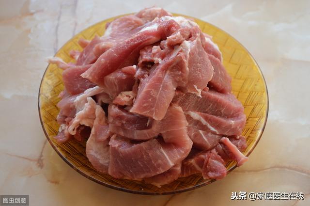 皮肤有疤痕怎么办?不要自卑:多吃这4种食物助于修复