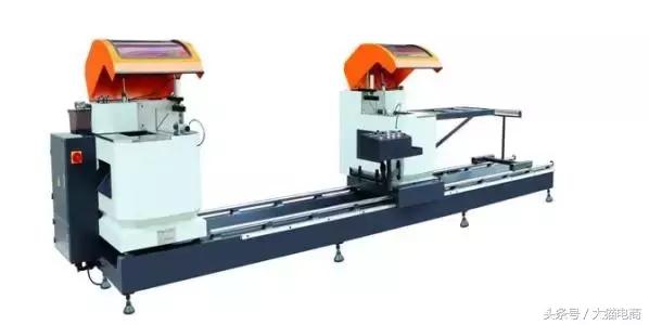 开办一个门窗加工厂,需要些什么生产设备?