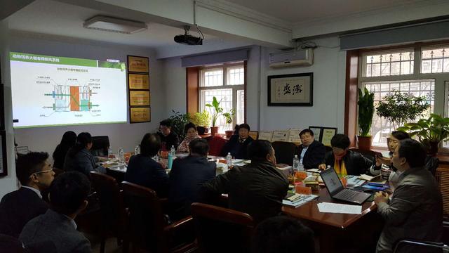 郁闷!猪舍用新风设备已经达到人的生存环境
