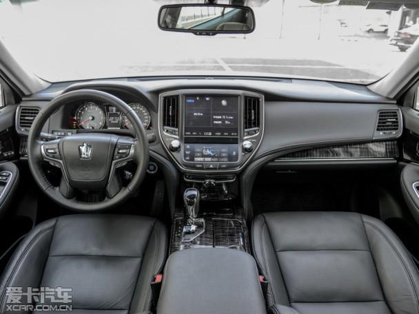 一汽丰田全新皇冠2.0T+上市 26.48万起