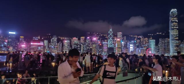 去香港旅游一次大概要花多少钱？