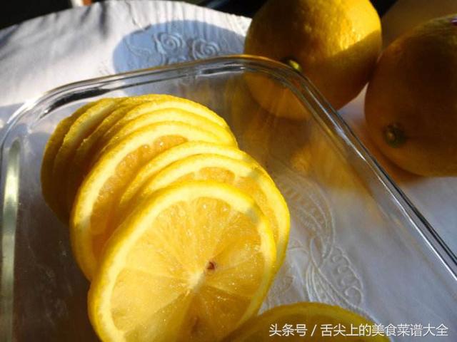 怎么做出好喝的柠檬蜂蜜水？