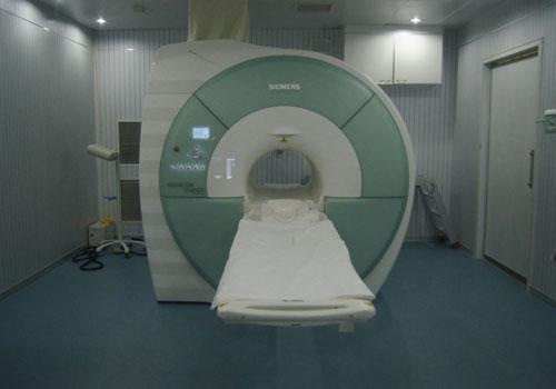 医生让你做的核磁共振（MRI）究竟是什么