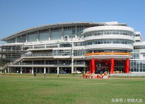台湾逢甲大学（Feng Chia University, FCU）