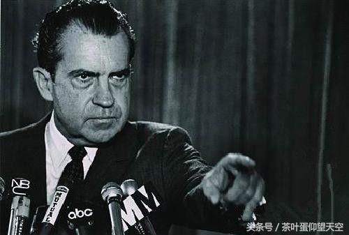 让尼克松身败名裂的水门事件究竟是怎么回事？
