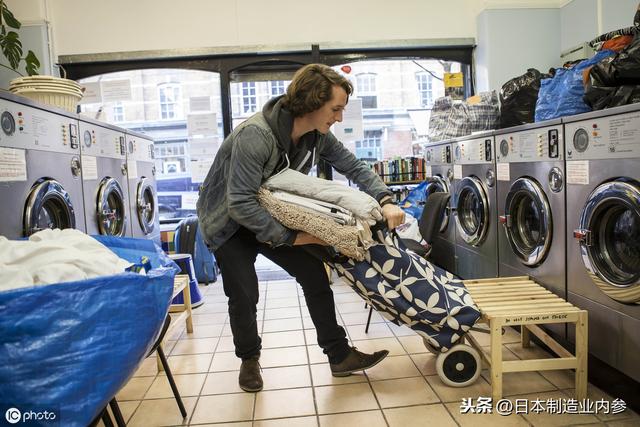 日本奇闻：日本人为什么不在家里洗衣服，而要去公共洗衣房？