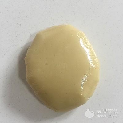 预拌粉广式月饼的做法