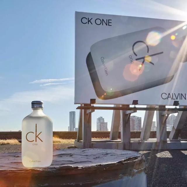 如果有一瓶香水能代表青春，我觉得是 CK One