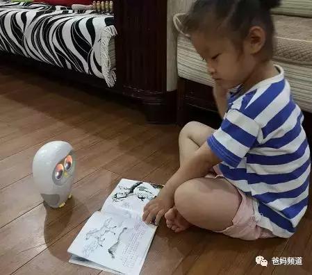 测评：能给娃读绘本的绘本阅读机器人Luka，值不值得团？