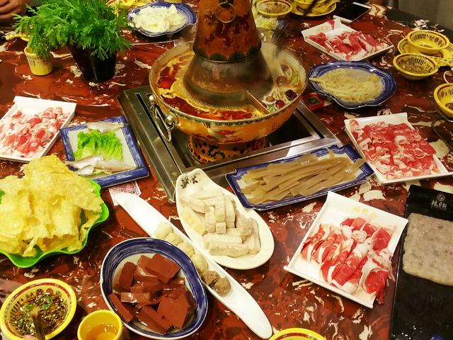 老牌北京正宗铜火锅，隐匿在莲花几十年的好味道
