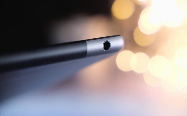 苹果最新 iPad 2019款评测：10.2寸的平板电脑能拿来做什么？