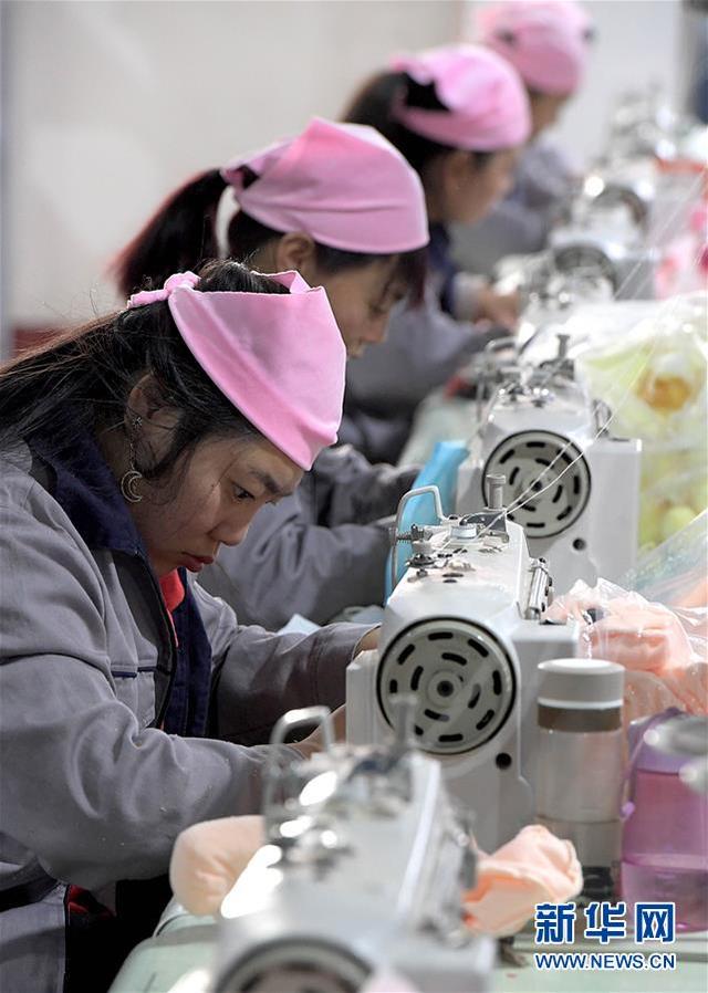 河南洛宁：产业扶贫促发展