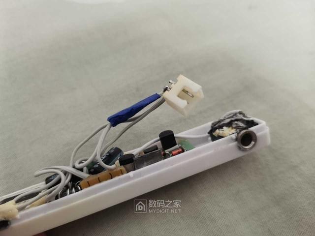 达人DIY：自制微型功放音响，整机只有口香糖大小非常实用