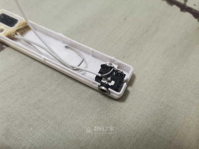 达人DIY：自制微型功放音响，整机只有口香糖大小非常实用