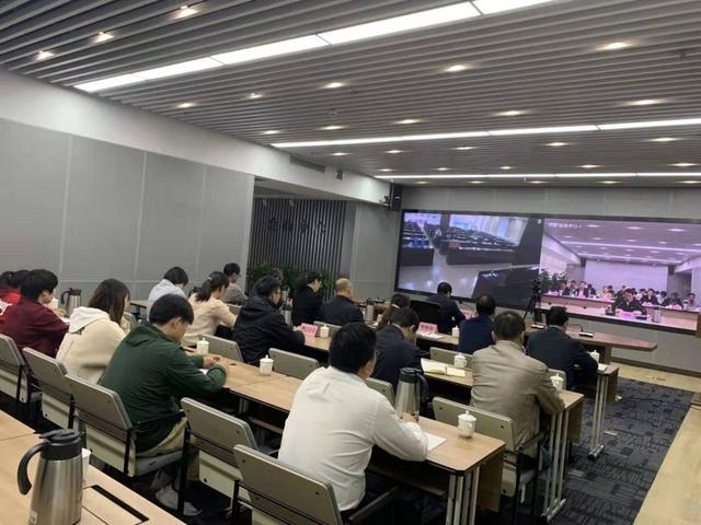 河南省污染防治攻坚办召开重污染天气应急应对紧急调度视频会议